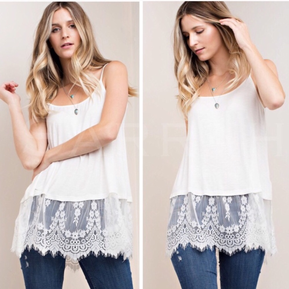 NWT Bohemian Flattering Lace Trim Tank